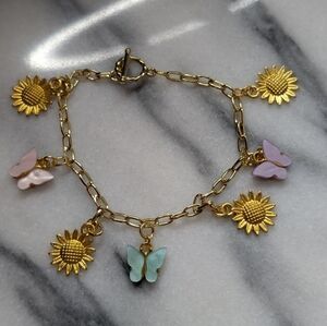 Handcrated Gold Tone Sunflowers & Butterflies Charm Toggle Bracelet